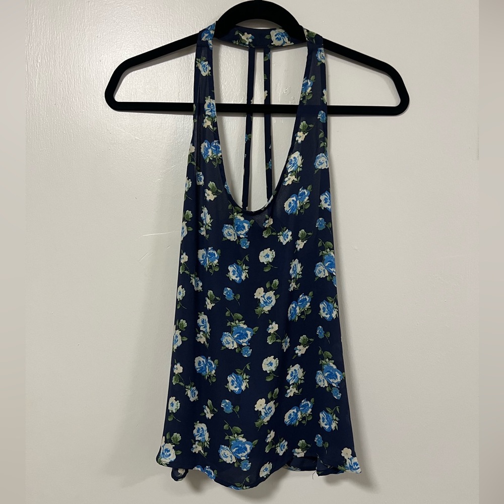 🌸 Floral Open Back Halter Top 🌸